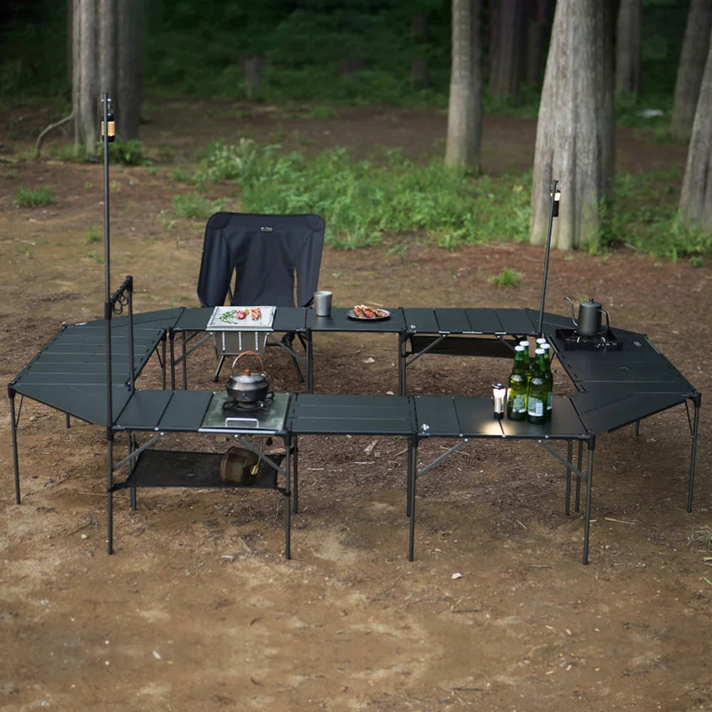 Soomloom Ultra-Light Expandable IGT Table - All-Direction Expandable Outdoor Table with Lantern Stand for Camping Picnics Hiking